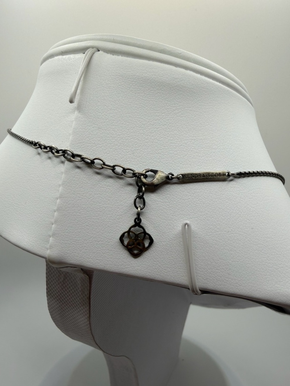 Kendra Scott Antique Brass Fischer Necklace with White Kyocera Opal - Picture 7 of 8